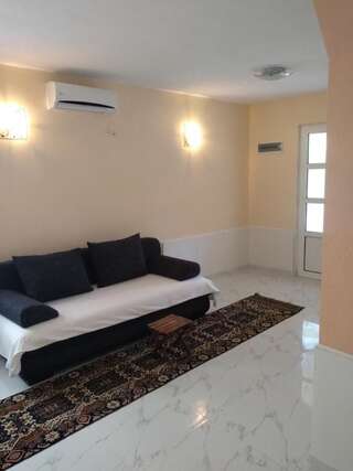 Гостевой дом Apartments and Rooms Mila Улцинь-6